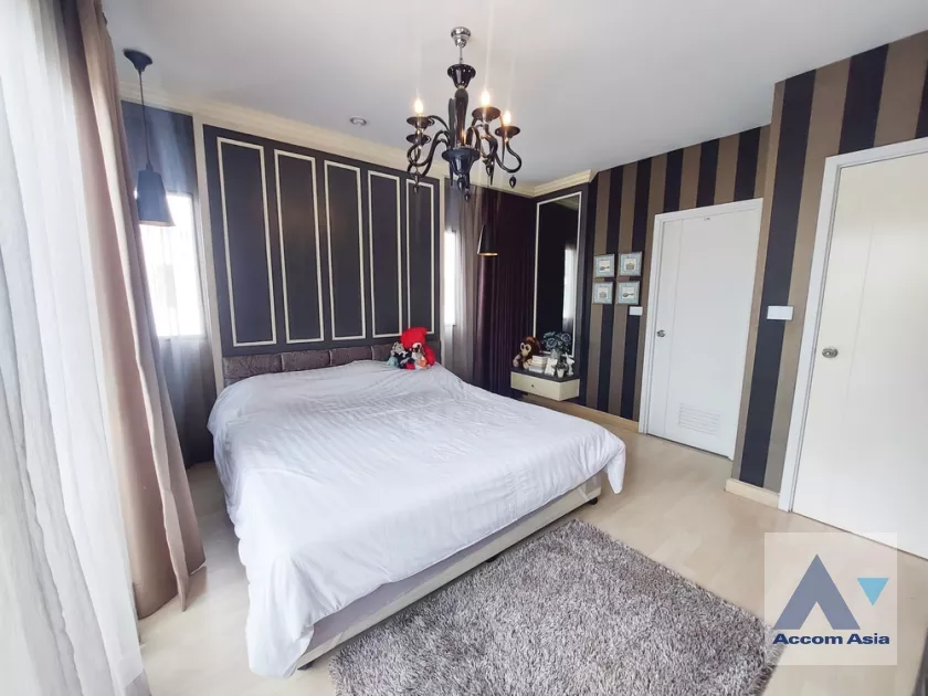 23  3 br Townhouse For Rent in Ratchadapisek ,Bangkok MRT Sutthisan at The Connect UP 3 AA36747