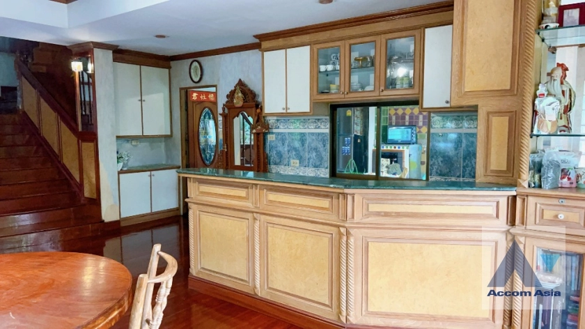 7  4 br House for rent and sale in Sukhumvit ,Bangkok BTS Bang Chak AA36754