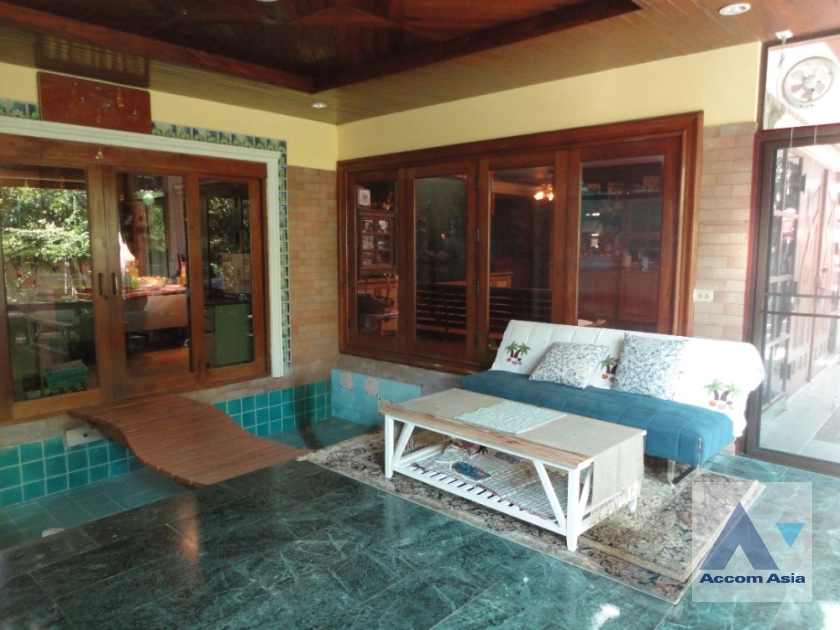 6  4 br House for rent and sale in Sukhumvit ,Bangkok BTS Bang Chak AA36754