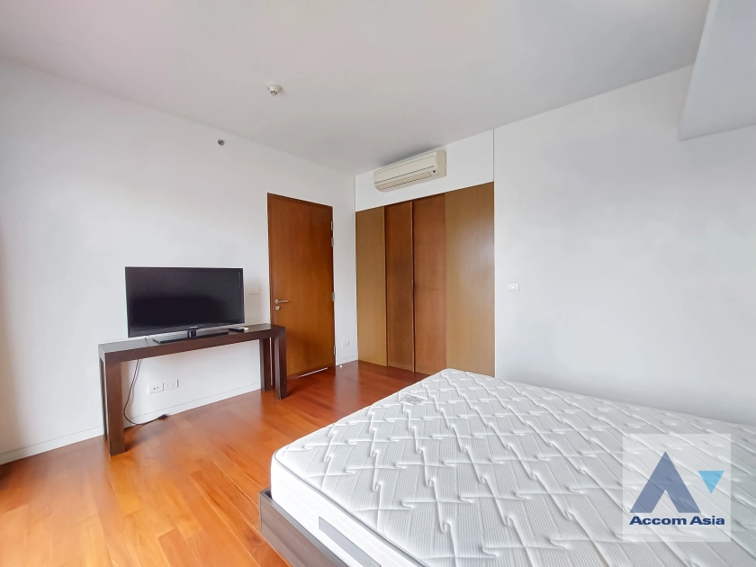 12  2 br Condominium for rent and sale in Ploenchit ,Bangkok BTS Ratchadamri at Hansar Residence AA36771