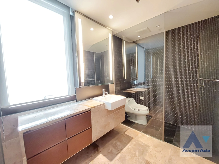 15  2 br Condominium for rent and sale in Ploenchit ,Bangkok BTS Ratchadamri at Hansar Residence AA36771