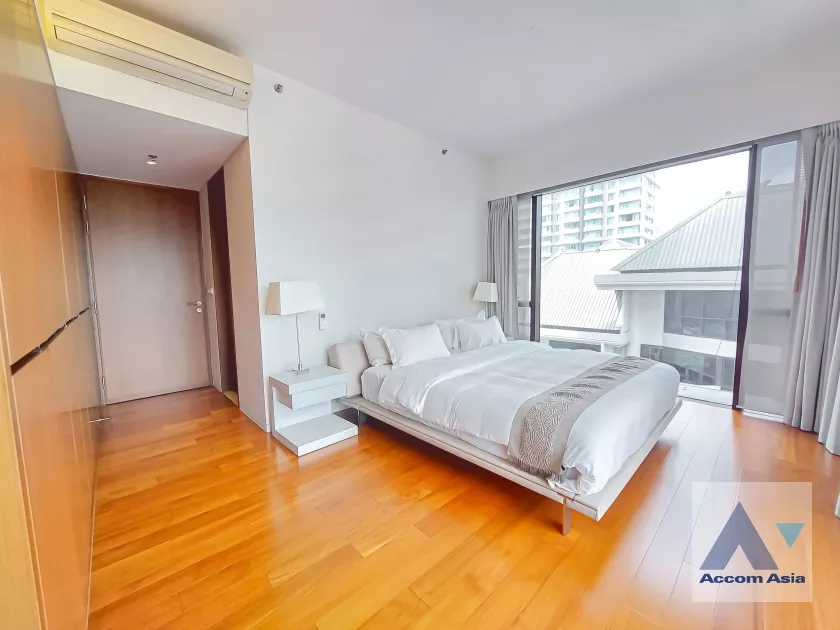 11  2 br Condominium For Rent in Ploenchit ,Bangkok BTS Ratchadamri at Hansar Residence AA36772