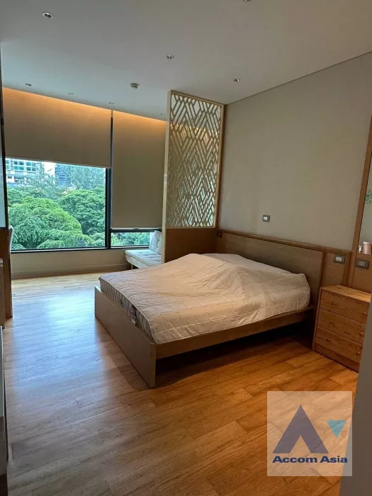4  Condominium For Rent in Ploenchit ,Bangkok BTS Chitlom at Sindhorn Residence AA36785