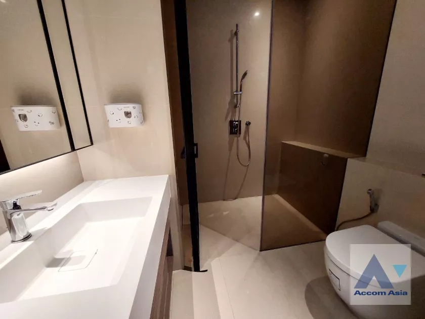 24  3 br Condominium for rent and sale in Charoen Nakhon ,Bangkok BTS Krung Thon Buri at Banyan Tree Residences Riverside AA36798