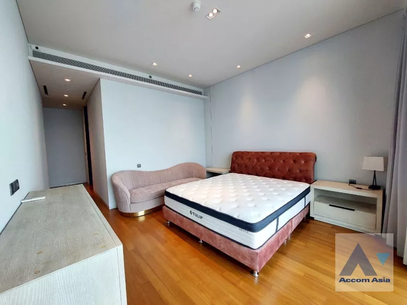 12  3 br Condominium for rent and sale in Charoen Nakhon ,Bangkok BTS Krung Thon Buri at Banyan Tree Residences Riverside AA36798