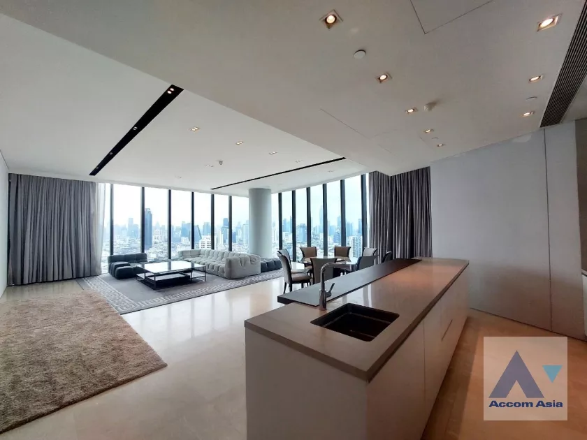 unit 3 Bedrooms  Condominium For Rent & Sale in Charoen Nakhon, Bangkok  near BTS Krung Thon Buri (AA36798)