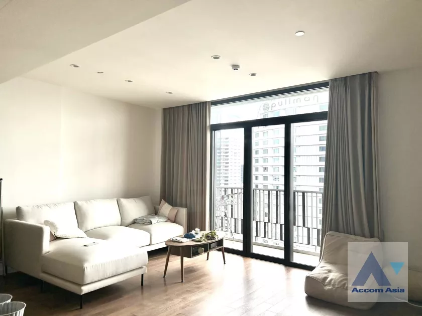  2 Bedrooms  Condominium For Rent in Sukhumvit, Bangkok  near BTS Asok - MRT Sukhumvit (AA36799)