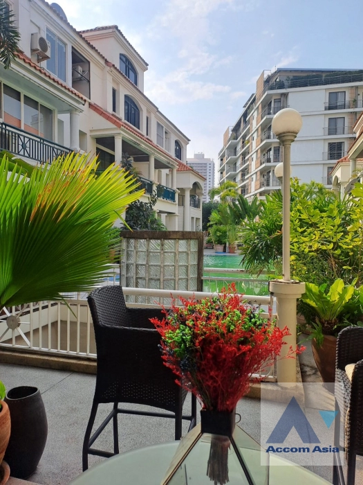4  5 br Townhouse For Sale in Sukhumvit ,Bangkok BTS Thong Lo at Private Sukhumvit Compound AA36810