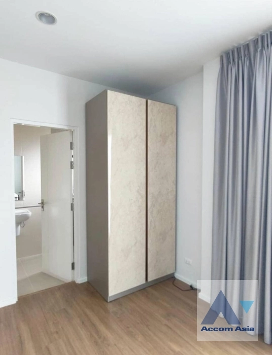 8  3 br Townhouse For Rent in Pattanakarn ,Bangkok ARL Ban Thap Chang at Baan Klang Muang The Edition Rama 9- Onnut AA36816