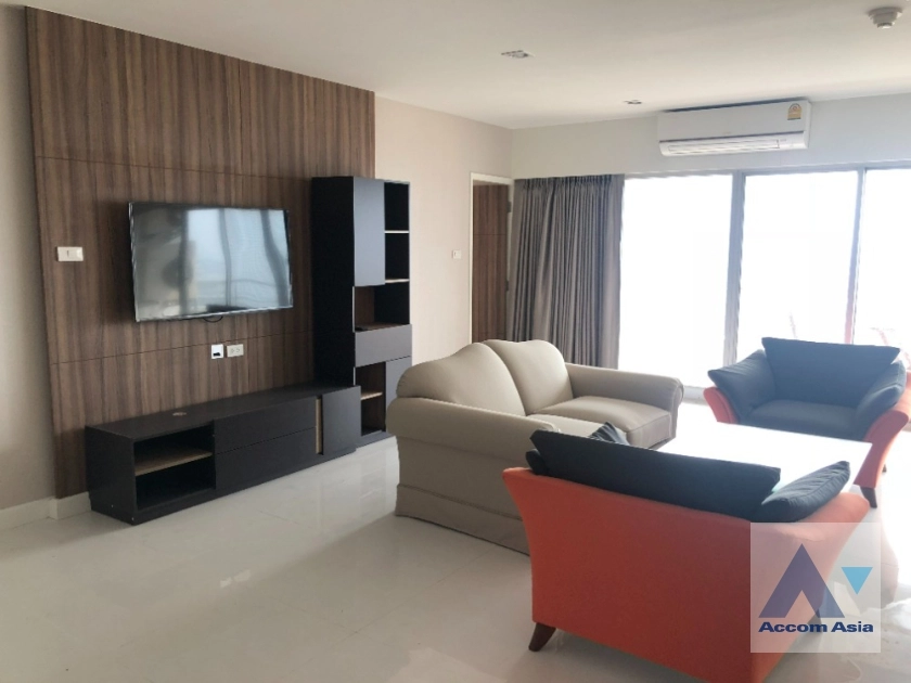unit 2 Bedrooms  Condominium For Rent & Sale in Charoen Nakhon, Bangkok  near BTS Krung Thon Buri (AA36817)