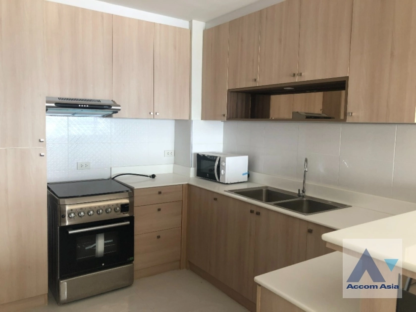 unit 2 Bedrooms  Condominium For Rent & Sale in Charoen Nakhon, Bangkok  near BTS Krung Thon Buri (AA36817)