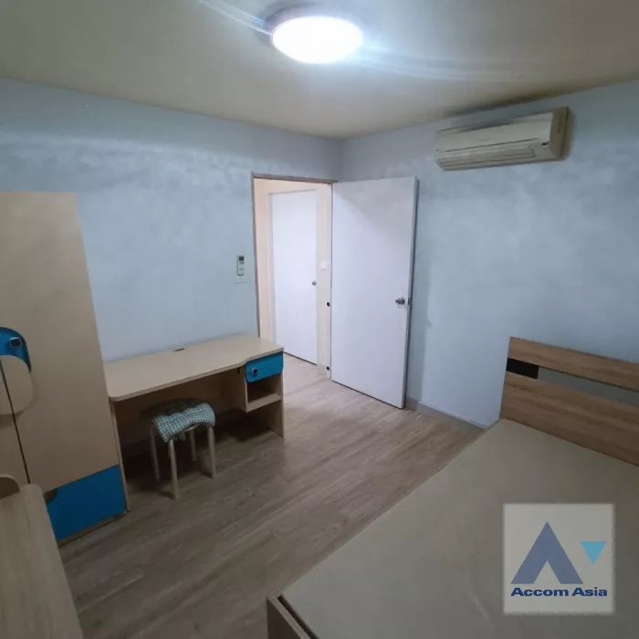 7  2 br Condominium For Sale in Sathorn ,Bangkok BRT Thanon Chan at Condo One X Sathorn Narathiwat AA36827