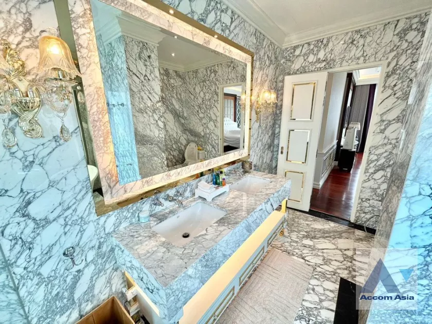 20  4 br Condominium For Rent in New Phetchaburi ,Bangkok MRT Phetchaburi at Q Asoke AA36831