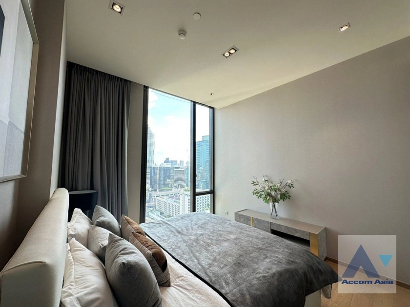 10  2 br Condominium For Rent in Ploenchit ,Bangkok BTS Chitlom at 28 Chidlom AA36836