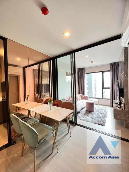 Fully Furnished |  1 Bedroom  Condominium For Sale in Phaholyothin, Bangkok  near MRT Rama 9 (AA36840)