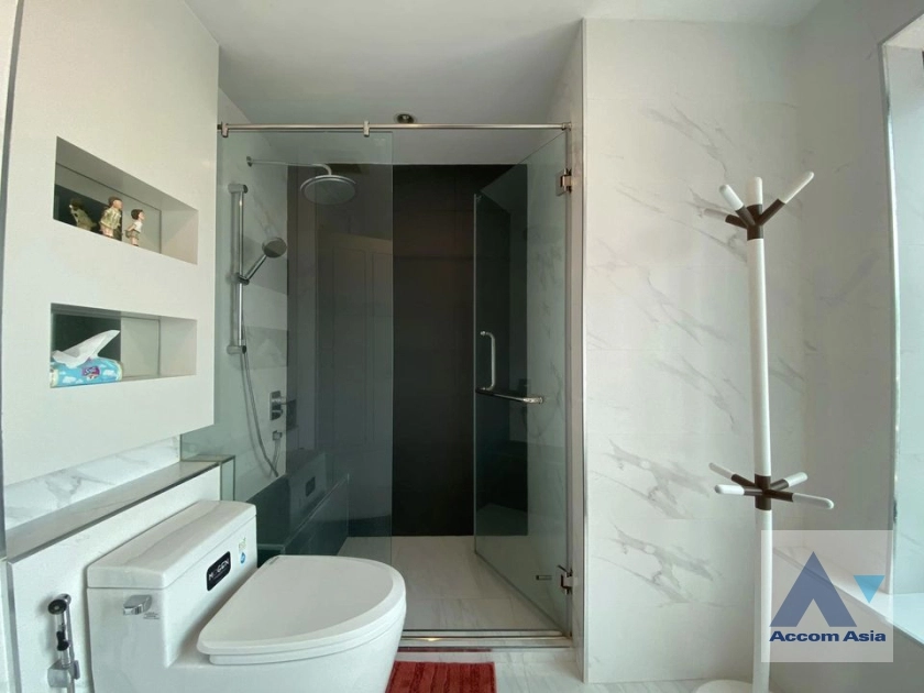 10  2 br Condominium For Sale in Ratchadaphisek ,Bangkok MRT Phetchaburi at Supalai Premier at Asoke AA36842