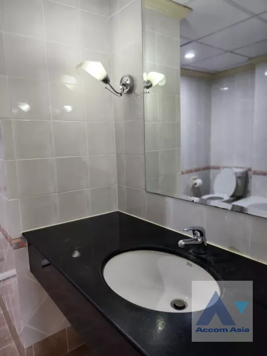7  3 br Condominium For Rent in Phaholyothin ,Bangkok  at Supalai Park Phaholyothin AA36843