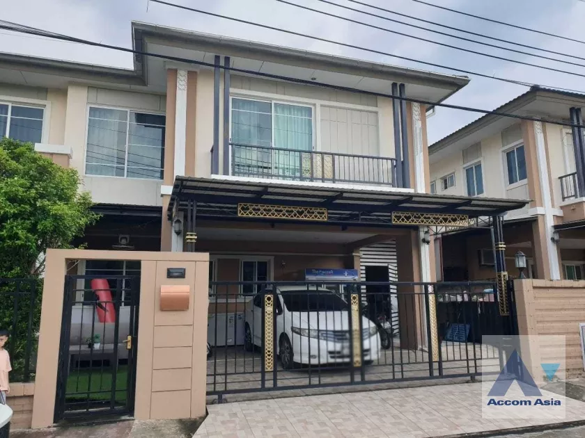 Passorn Prestige House  3 Bedroom for Sale ARL Hua Mak in Pattanakarn Bangkok