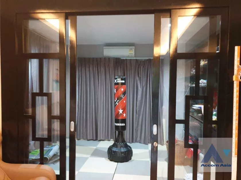 4  3 br House For Sale in Pattanakarn ,Bangkok ARL Hua Mak at Passorn Prestige AA36856