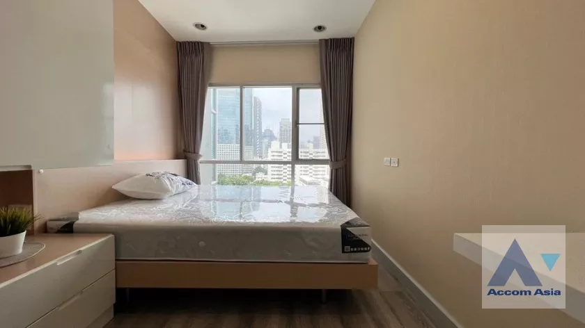 8  1 br Condominium For Sale in Sathorn ,Bangkok BTS Chong Nonsi at Centric Sathorn St Louis AA36858