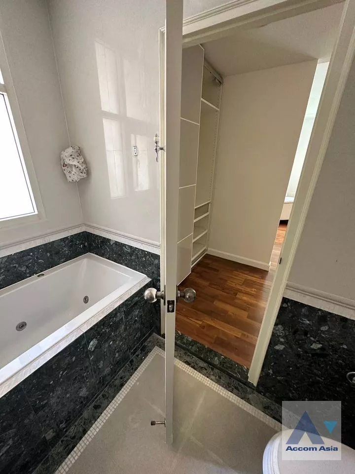 9  3 br Condominium for rent and sale in Sathorn ,Bangkok MRT Lumphini at Baan Nunthasiri AA36862