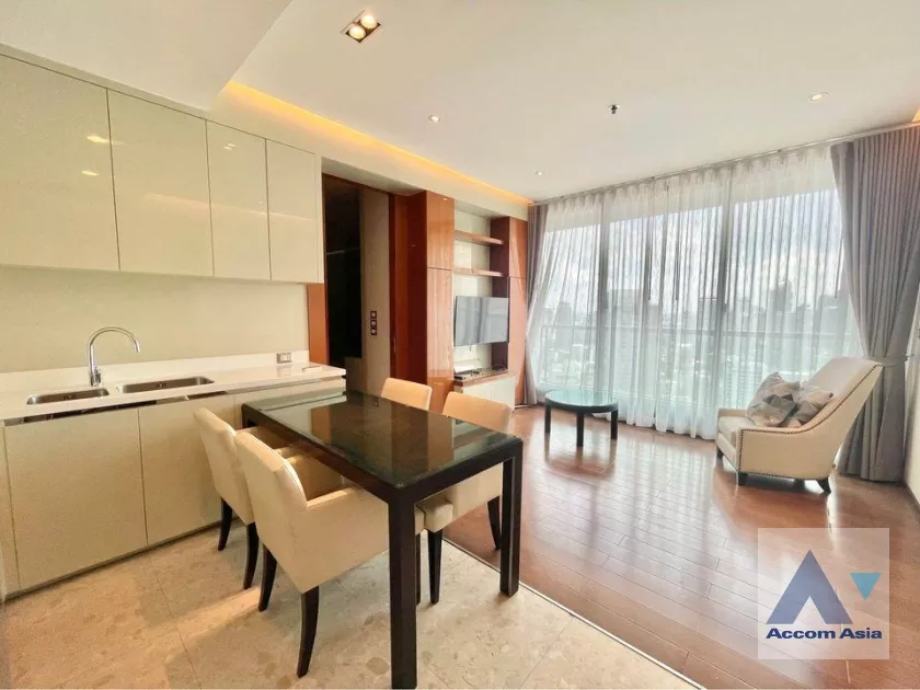 Fully Furnished |  The Address Sukhumvit 28 Condominium  2 Bedroom for Rent BTS Phrom Phong in Sukhumvit Bangkok