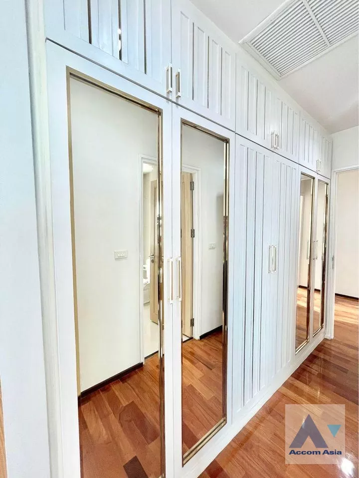 10  2 br Condominium For Rent in Sukhumvit ,Bangkok BTS Thong Lo at Noble Ora AA36901