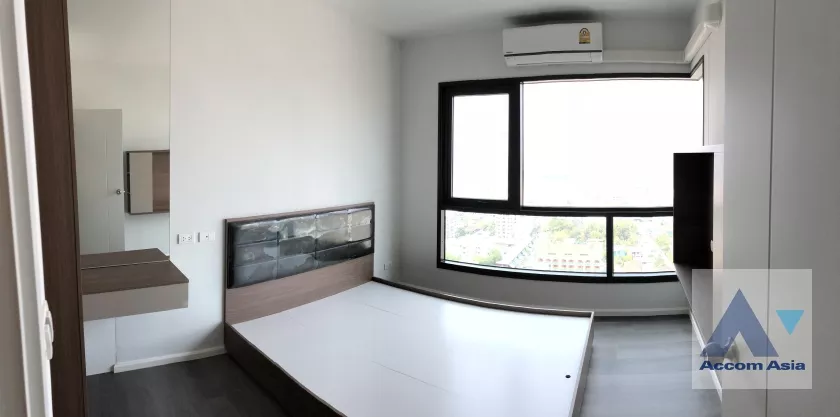 1 Bedroom  Condominium For Sale in Phaholyothin, Bangkok  near MRT Bang Sue (AA36902)