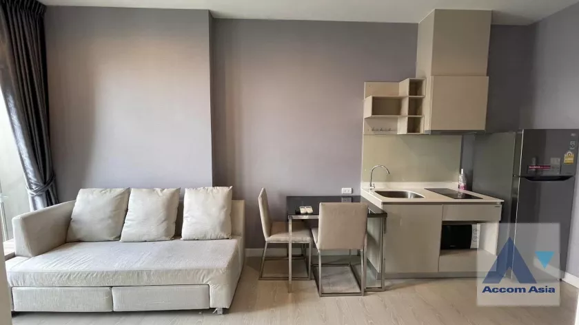 unit 1 Bedroom  Condominium For Rent & Sale in Ratchadaphisek, Bangkok  near BTS Thong Lo (AA36917)