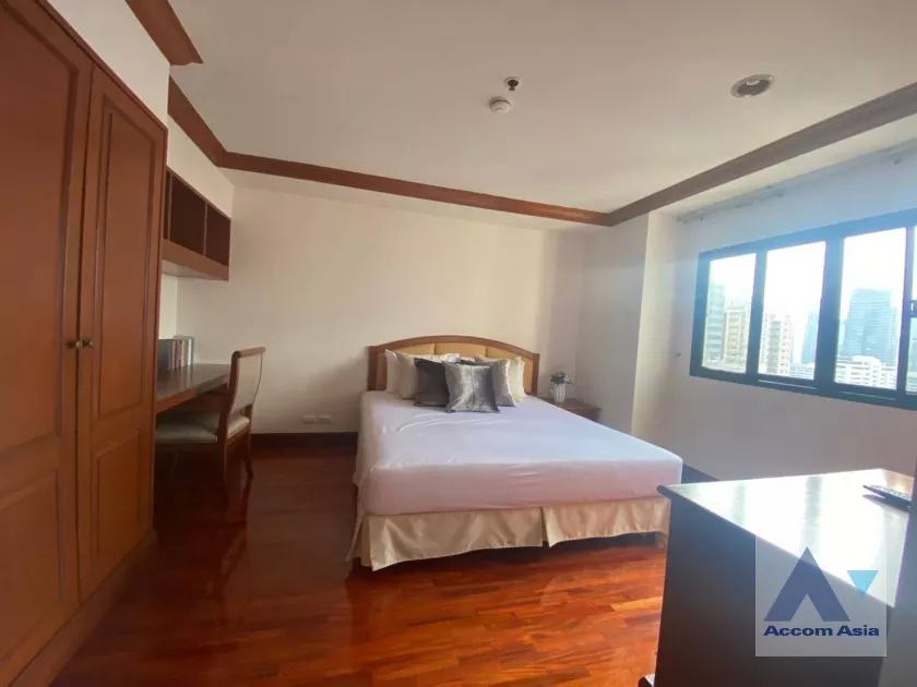 10  3 br Apartment For Rent in Sukhumvit ,Bangkok BTS Asok - MRT Sukhumvit at Perfect Apartment for Big Family, Prime Location Near Main Street AA36918