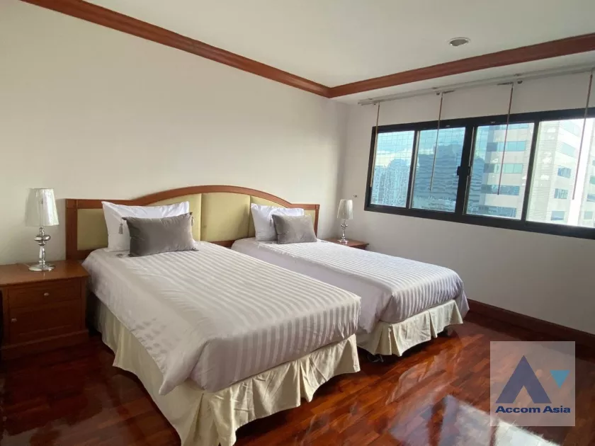 12  3 br Apartment For Rent in Sukhumvit ,Bangkok BTS Asok - MRT Sukhumvit at Perfect Apartment for Big Family, Prime Location Near Main Street AA36918