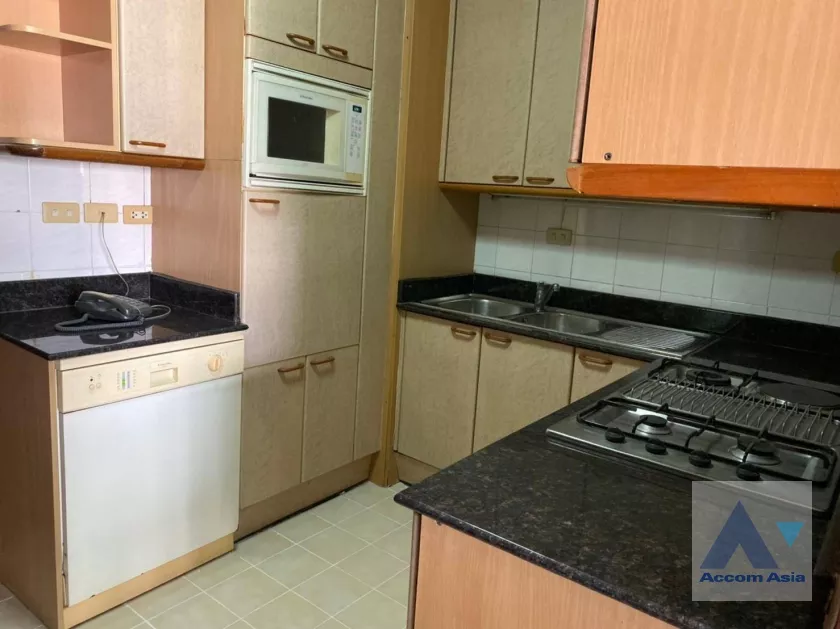 6  3 br Apartment For Rent in Sukhumvit ,Bangkok BTS Asok - MRT Sukhumvit at Perfect Apartment for Big Family, Prime Location Near Main Street AA36918