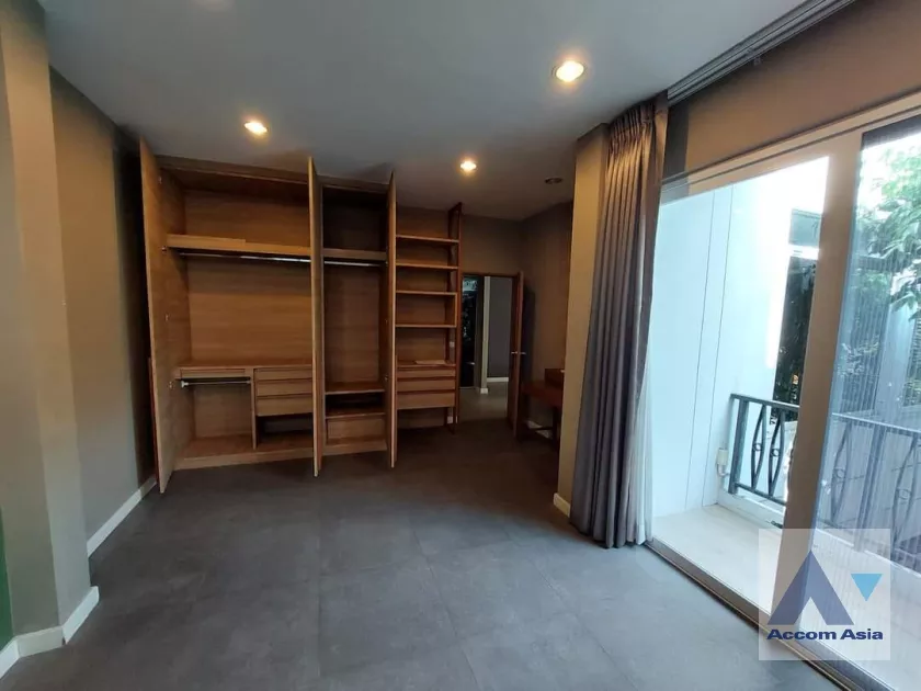 10  3 br House For Sale in Rama 3 ,Bangkok  at Homey at Sathorn AA36928