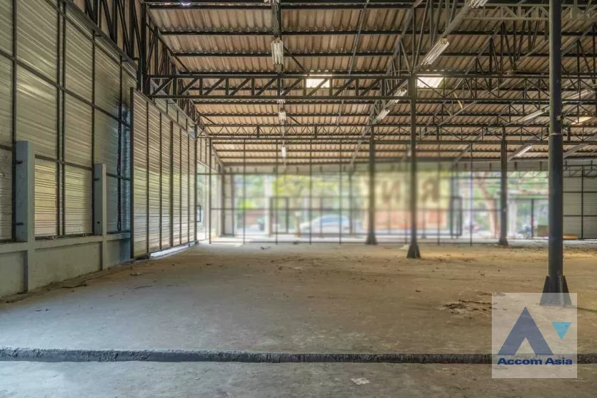  1  Warehouse For Rent in Sukhumvit ,Bangkok BTS Phra khanong AA36932
