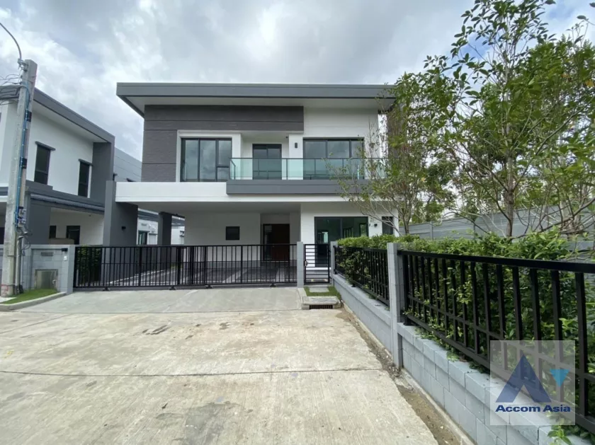  2  4 br House For Sale in Pattanakarn ,Bangkok  at The City Sukhumvit Onnut AA36936