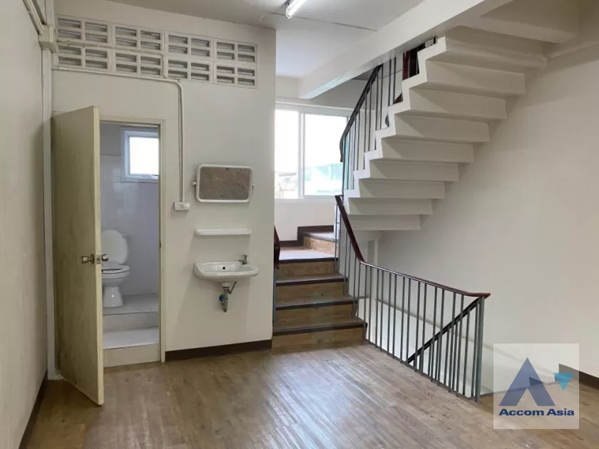 4  Building For Rent in Sukhumvit ,Bangkok BTS Bang Chak AA36942