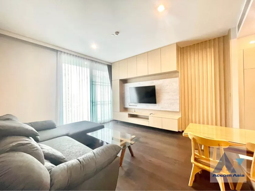 unit 2 Bedrooms  Condominium For Rent in Sukhumvit, Bangkok  near BTS Phrom Phong (AA36943)