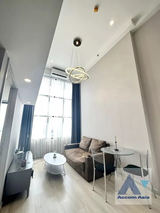 Double High Ceiling, Duplex Condo |  Knightsbridge Prime Sathorn Condominium Condominium  1 Bedroom for Rent BTS Chong Nonsi in Sathorn Bangkok