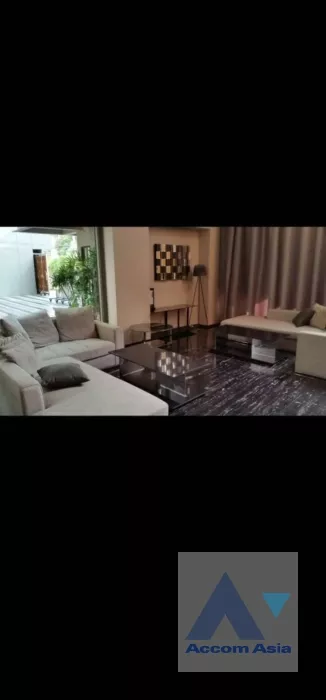 unit 1 Bedroom  Condominium For Rent in Sukhumvit, Bangkok  near BTS Thong Lo (AA36950)