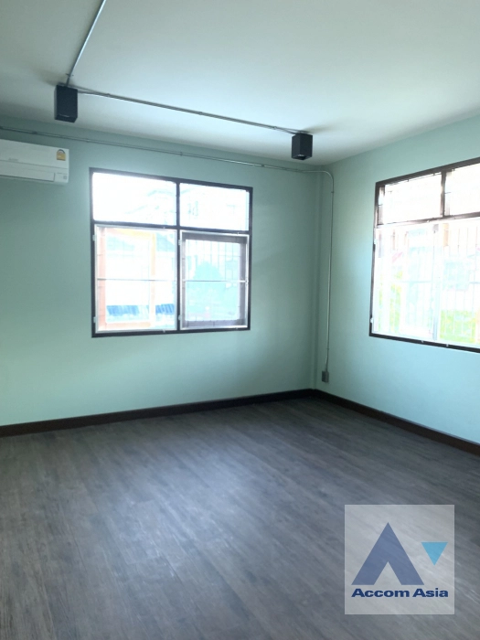 6  4 br House for rent and sale in Sukhumvit ,Bangkok BTS Punnawithi AA36952