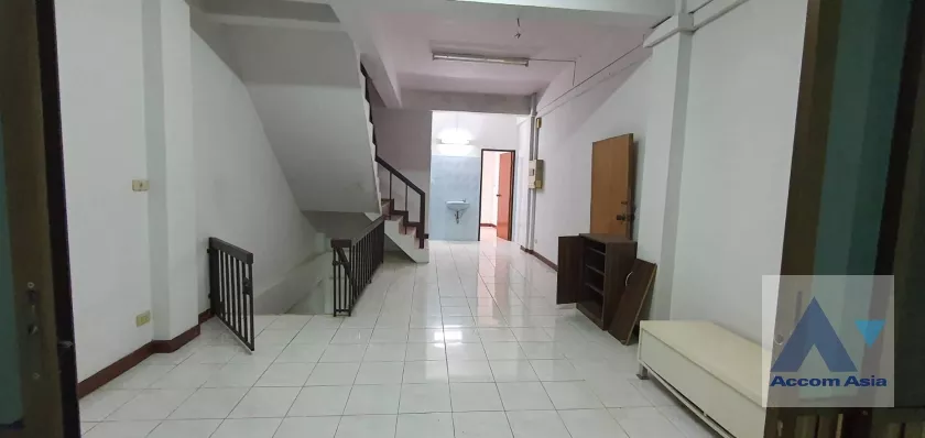 5  3 br Townhouse for rent and sale in bangna ,Bangkok BTS Udomsuk AA36959
