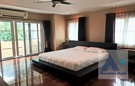 11  4 br House For Rent in Pattanakarn ,Bangkok  at Nantawan Suanluang R.9 AA36983