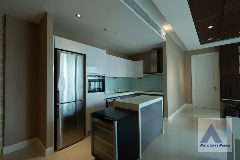 4  2 br Condominium for rent and sale in Ploenchit ,Bangkok BTS Chitlom at Q Langsuan  AA36985