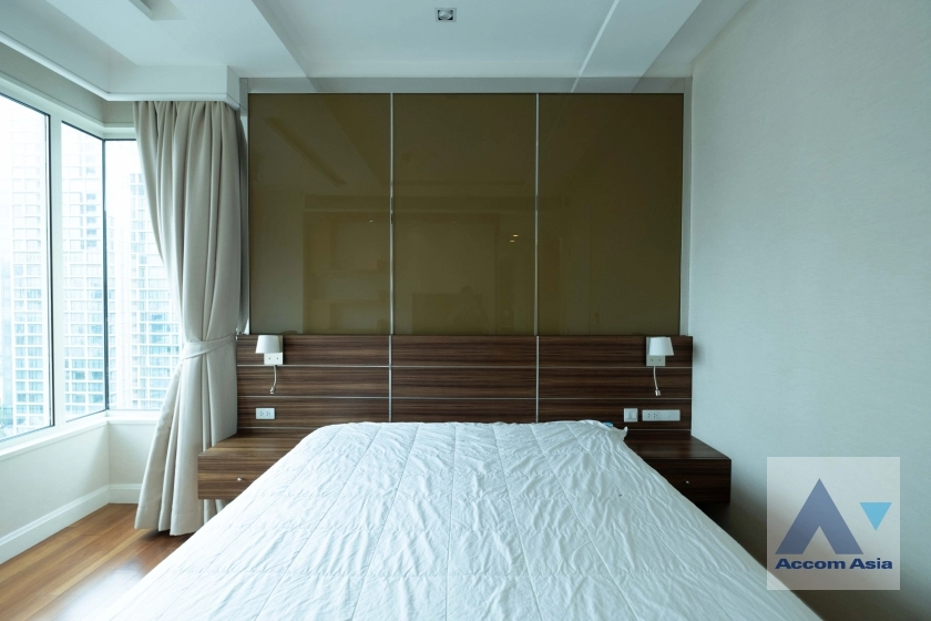 10  2 br Condominium for rent and sale in Ploenchit ,Bangkok BTS Chitlom at Q Langsuan  AA36985