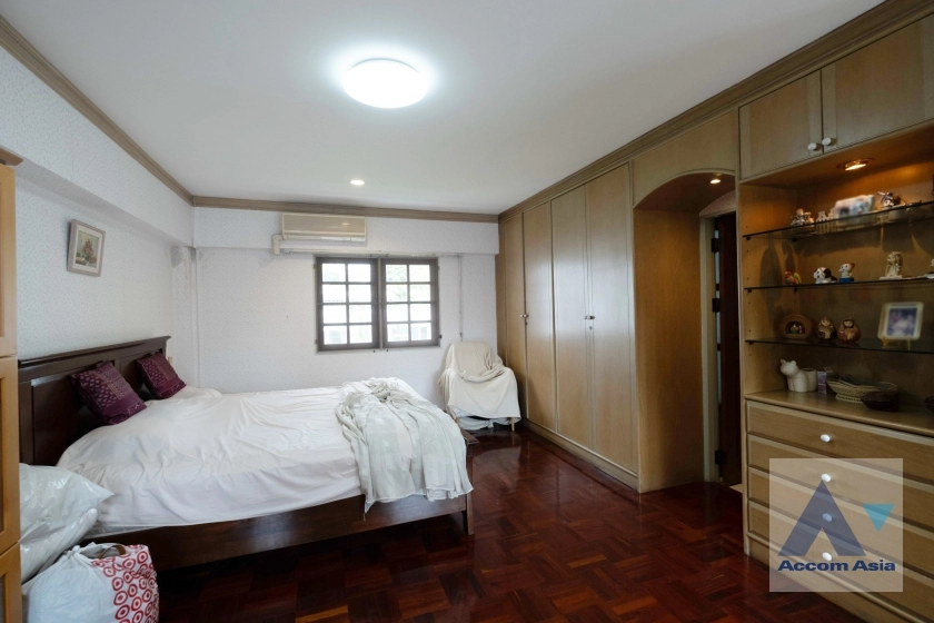 24  4 br House for rent and sale in Sukhumvit ,Bangkok BTS Phrom Phong AA36987