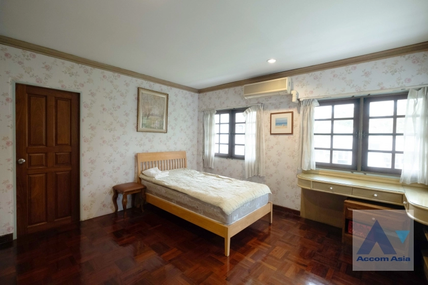 25  4 br House for rent and sale in Sukhumvit ,Bangkok BTS Phrom Phong AA36987