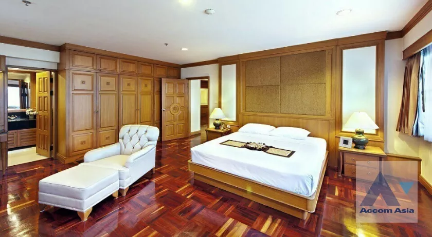 7  4 br Apartment For Rent in Sukhumvit ,Bangkok BTS Phrom Phong at High quality of living AA36991