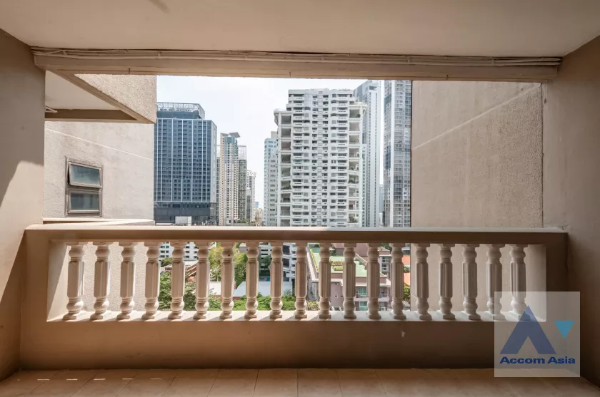 7  4 br Apartment For Rent in Sukhumvit ,Bangkok BTS Phrom Phong at Family Size Desirable AA36994