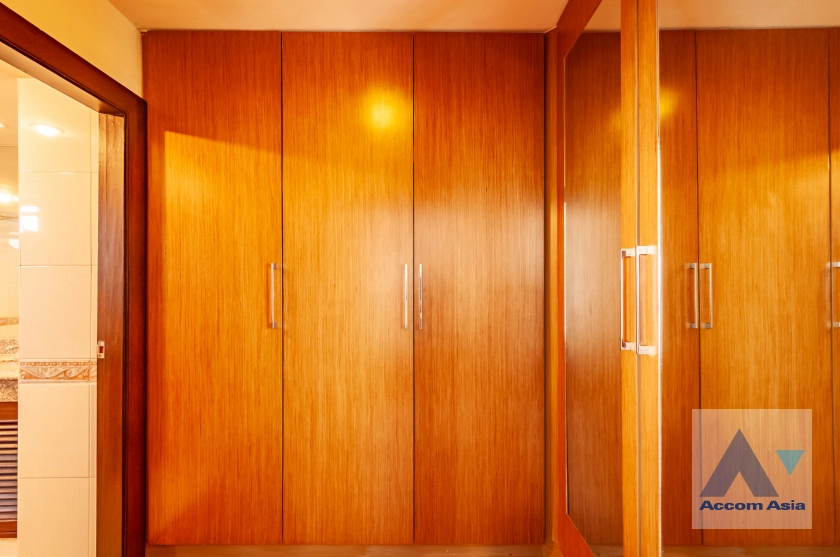 12  4 br Apartment for rent and sale in Sukhumvit ,Bangkok BTS Phrom Phong at Family Size Residence Starting at 280 Sqm AA36994