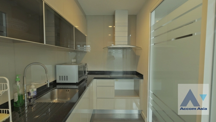 11  3 br Condominium for rent and sale in Ploenchit ,Bangkok BTS Ploenchit at The Crest Ruamrudee AA37000